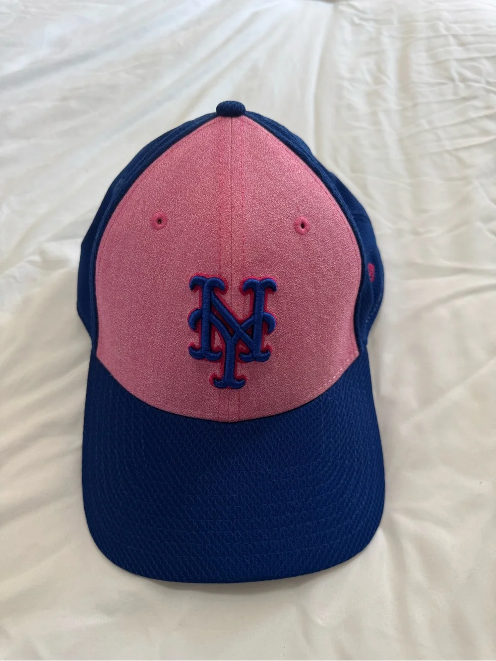 New Era Kids Women’s and Blue Mets Cap